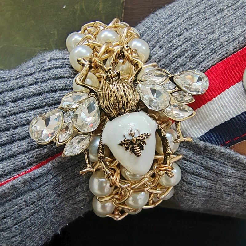 TEEK - Handmade Elastic Pearl Bee Jewelry JEWELRY theteekdotcom white  