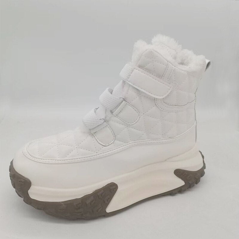 TEEK - Plush Up Snow Boots SHOES theteekdotcom White/Heel 2.36in 5.5 