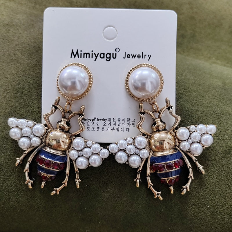 TEEK - Handmade Elastic Pearl Bee Jewelry JEWELRY theteekdotcom E-RED  
