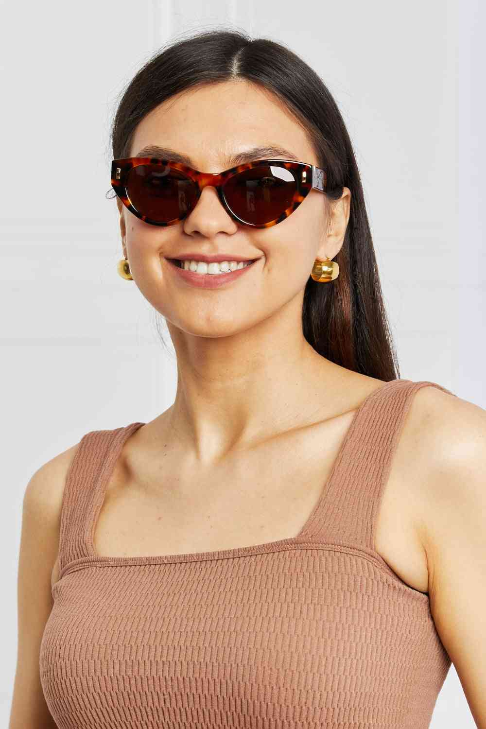 TEEK - Tangerine Cateye Tortoiseshell Sunglasses EYEGLASSES TEEK Trend   