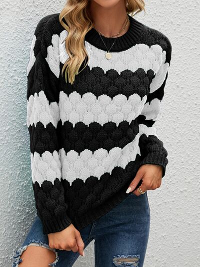 TEEK - Black & White Color Block Sweater SWEATER TEEK Trend S  
