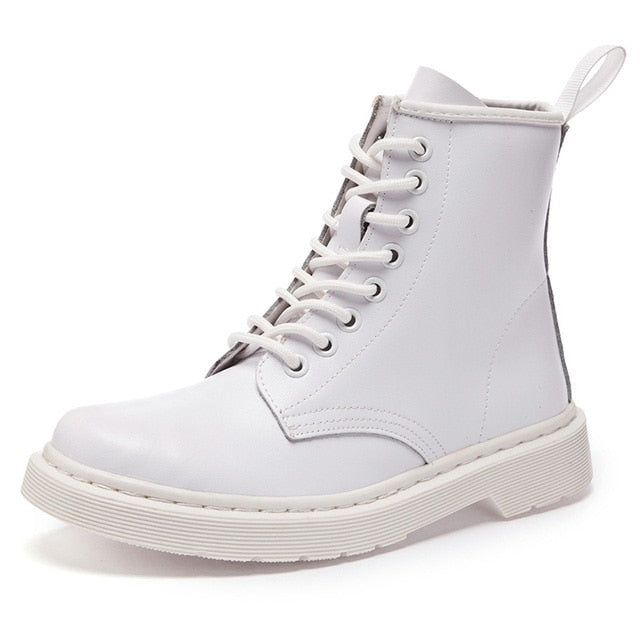 TEEK - English woMan Boots SHOES theteekdotcom 8 hole white 7.5 